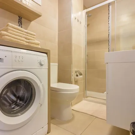 1bdr El Dorado Ocean View Americas *